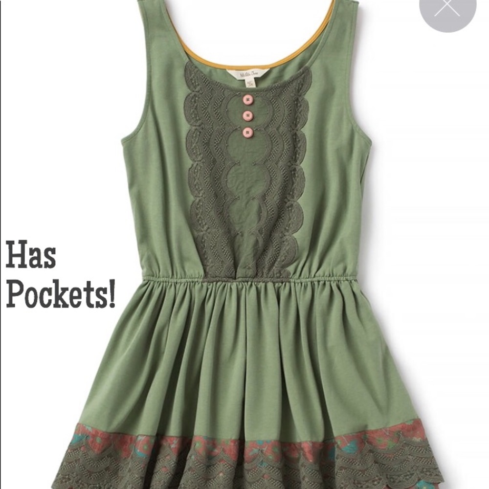 👗Tank style dress